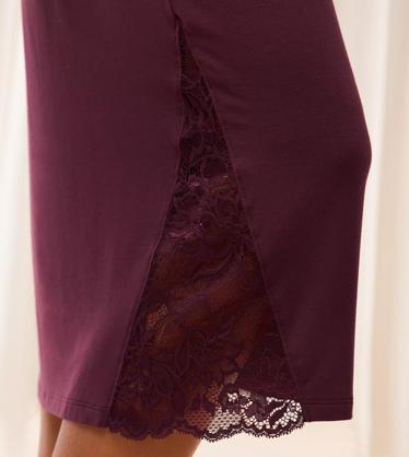 TIMELESS SENSUALITY in VIOLET