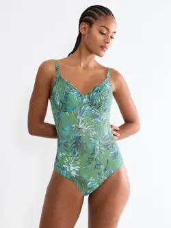 SUMMER ALLURE