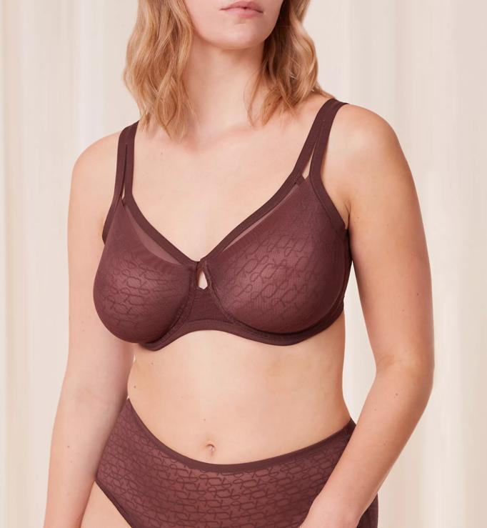 TRIUMPH SIGNATURE SHEER