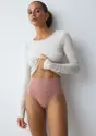 TRIUMPH SOFT SCULPT