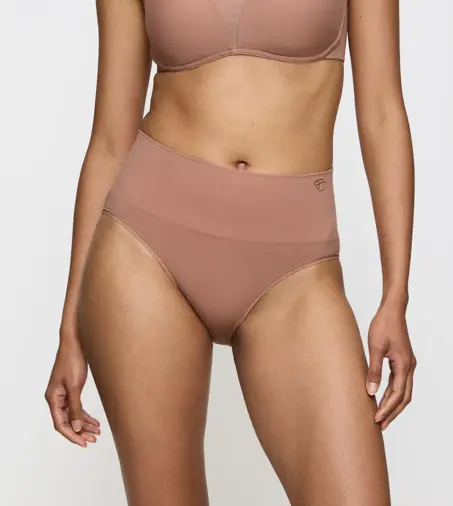 TRIUMPH SOFT SCULPT