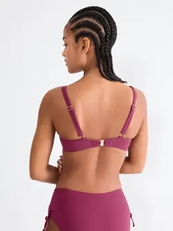 SUMMER ALLURE