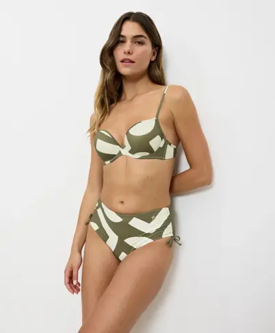 SUMMER ALLURE