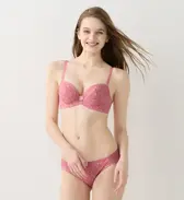 【WEB限定】トリンプ すっきりスムースブラ ブラ＆ショーツセット, ピンク, model image number 2