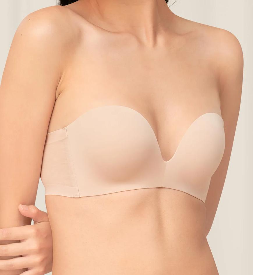 Triumph Invisible Inside-Out Non-Wired Detachable Push Up Bra - Natural skin - Strapless\/Convertible Bra