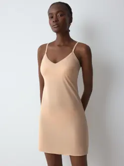 BODY MAKE-UP