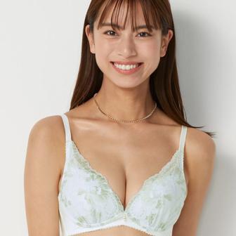 【SALE】夢みるブラ ノンワイヤー ブラジャー フローラルスペルズ, ホワイト, model image number 0