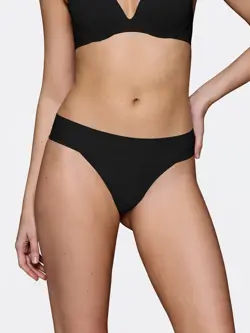 BODY MAKE-UP ILLUSION