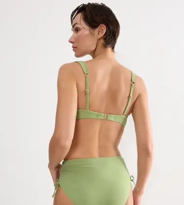 SUMMER ALLURE