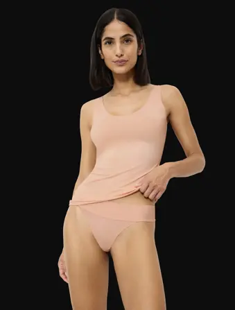 BODY MAKE-UP ILLUSION