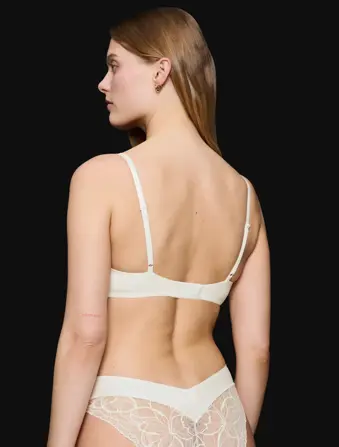 BODY MAKE-UP ILLUSION LACE