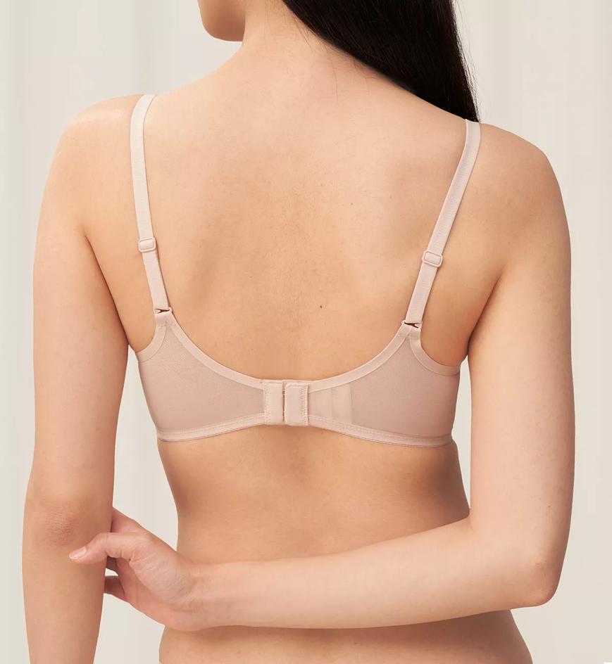 Triumph Invisible Inside-Out Non-Wired Deep V Push Up Bra - Natural skin - Non-wired Bra