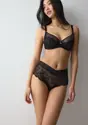 LOVE IN LACE