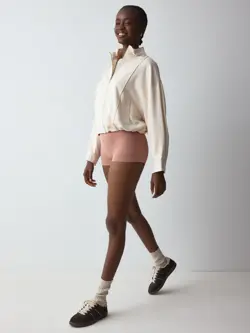 TRIUMPH SOFT SCULPT