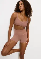 TRIUMPH SOFT SCULPT