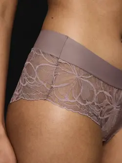 BODY MAKE-UP ILLUSION LACE