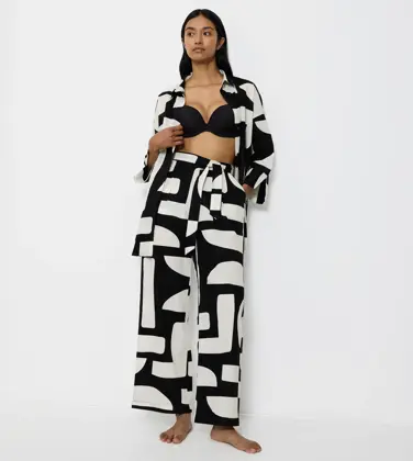 SUMMER WEAR