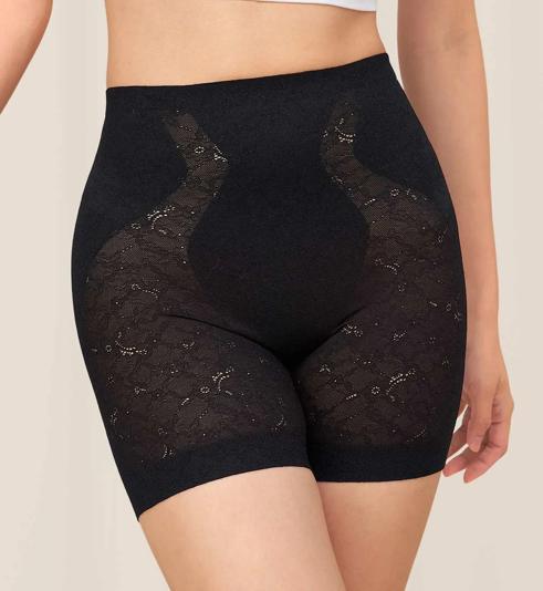 Triumph Smoothing Lace  กางเกงชั้นในเอวสูงแบบขาสั้น - Black - เชพแวร์