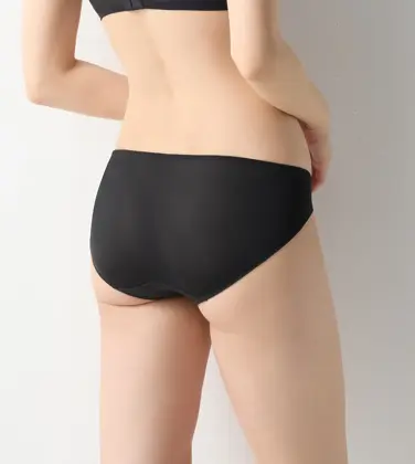 雲ふわりブラ ブラ＆ショーツセット ブロッサムウィスパー