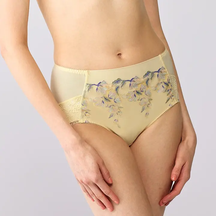 【SALE】レッドレーベル バイ トリンプ0118 はきこみ深めショーツ, イエロー, model image number 0