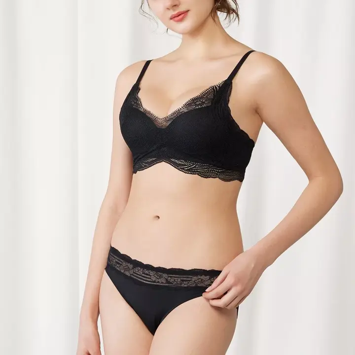 【SALE】リフト スマート590 ノンワイヤーブラジャー, ブラック, model image number 1