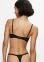 TRIUMPH SIGNATURE SHEER