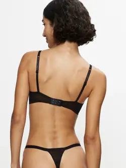 TRIUMPH SIGNATURE SHEER