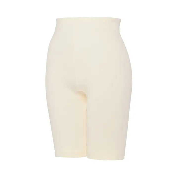 フロラーレ バイ トリンプ906 5分丈ボトム, ホワイト, product image number 2