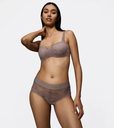 BODY MAKE-UP ILLUSION LACE