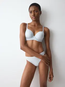 BODY MAKE-UP SOFT TOUCH