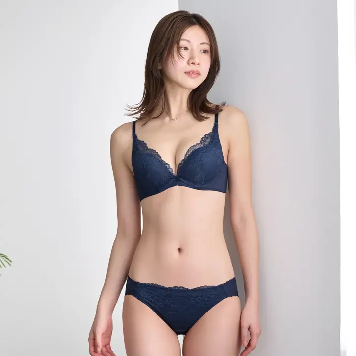 夢みるブラ(R)DeepV ブラ＆ショーツセット デイジーレース【一部カラーSALE】, ブルー, model image number 2