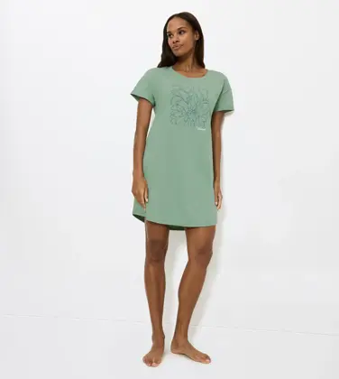 NIGHTDRESSES