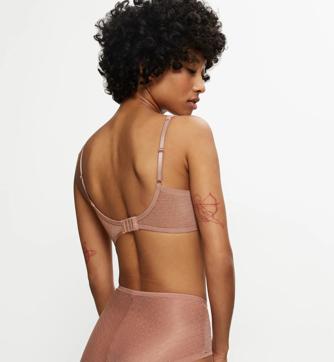 TRIUMPH SIGNATURE SHEER