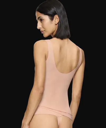 BODY MAKE-UP ILLUSION
