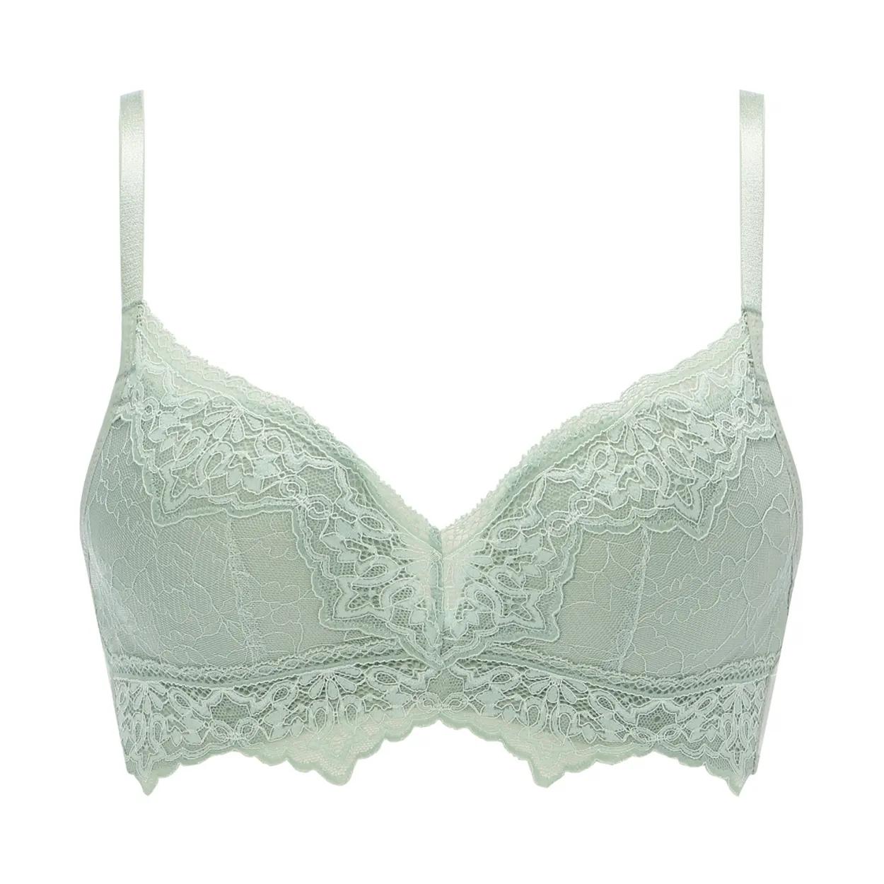 Daily Plus らくふわノンワイヤー ブラ＆ショーツセット AMST1525 HU +