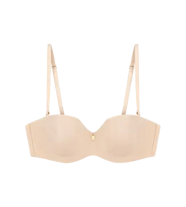 BODY MAKE-UP ESSENTIALS