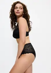 AMOURETTE