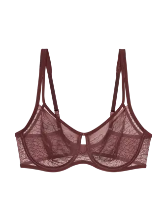 TRIUMPH SIGNATURE SHEER