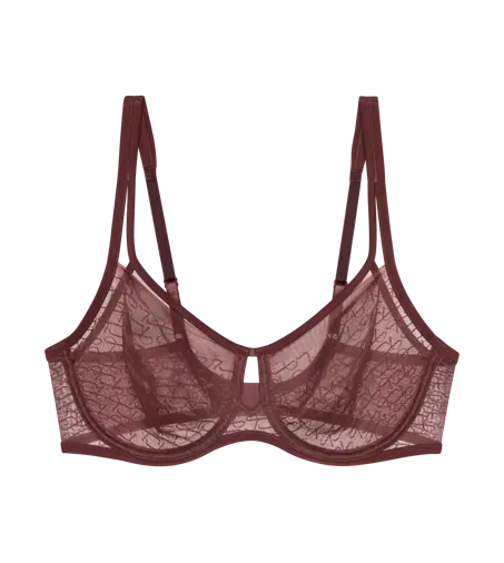 TRIUMPH SIGNATURE SHEER