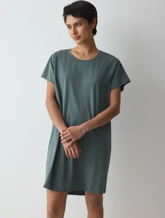 NIGHTDRESSES