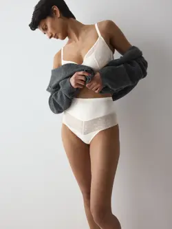 COMFORT CONTOUR