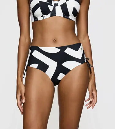 SUMMER ALLURE