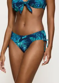 SUMMER ALLURE