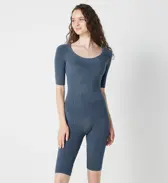 【SALE】スロギー ニット無地リブ 5分丈ニットパンツ, ブルー, model image number 1