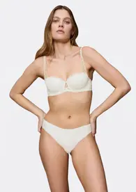 BODY MAKE-UP ILLUSION LACE