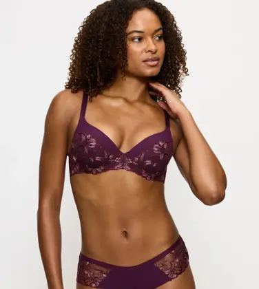 O - SEXY ANGEL SPOTLIGHT