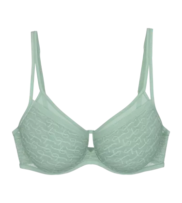 TRIUMPH SIGNATURE SHEER