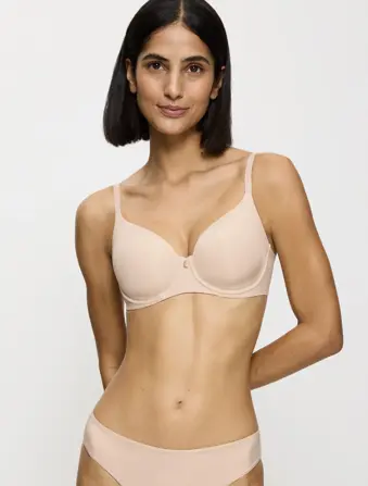 BODY MAKE-UP ESSENTIALS