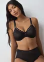 TRIUMPH SIGNATURE SHEER