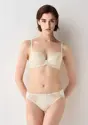 【WEB限定】美胸ソフトブラ クラッシーペタルズ ブラ＆ショーツセット
